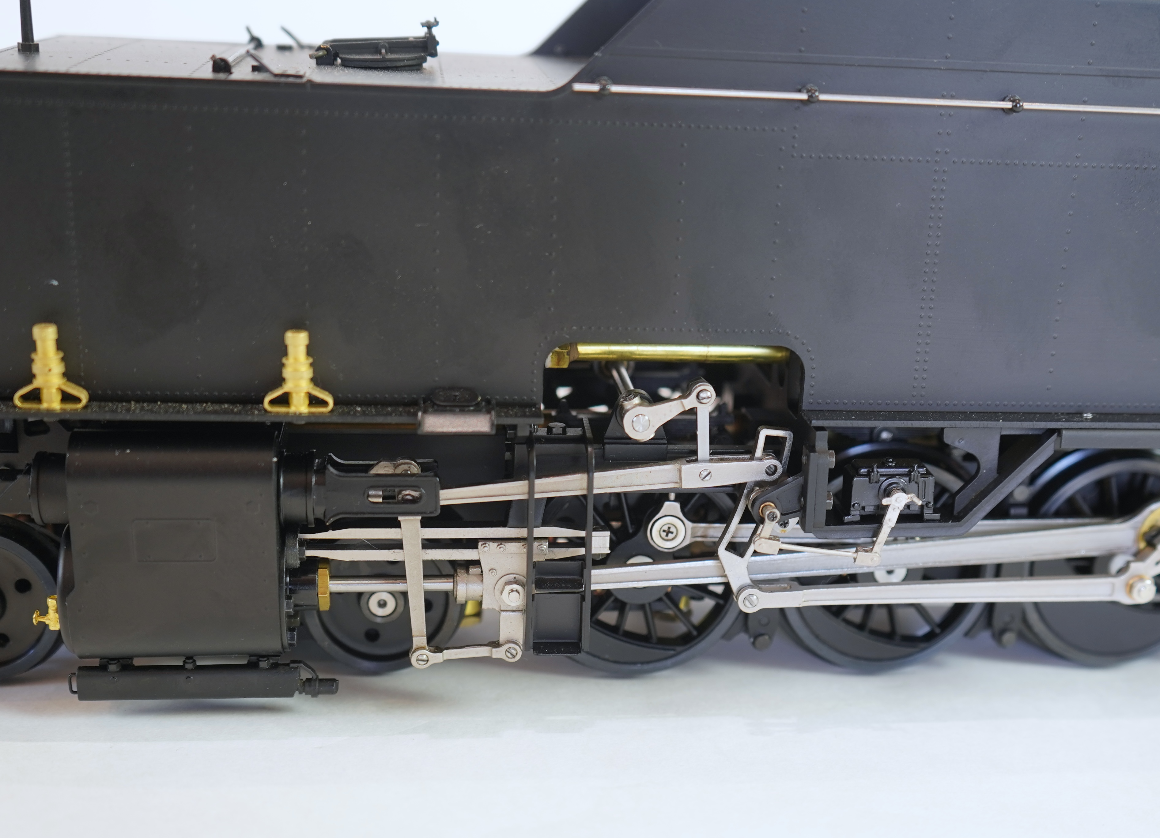 A Gauge One Aster Hobbies live steam Australian NSWGR AD60 Class, Bayer-Garratt 4-8-4+4-8-4 locomotive (from the 2009 production run), 6040, the kit built version, spirit fired working four cylinder motion, with grate an